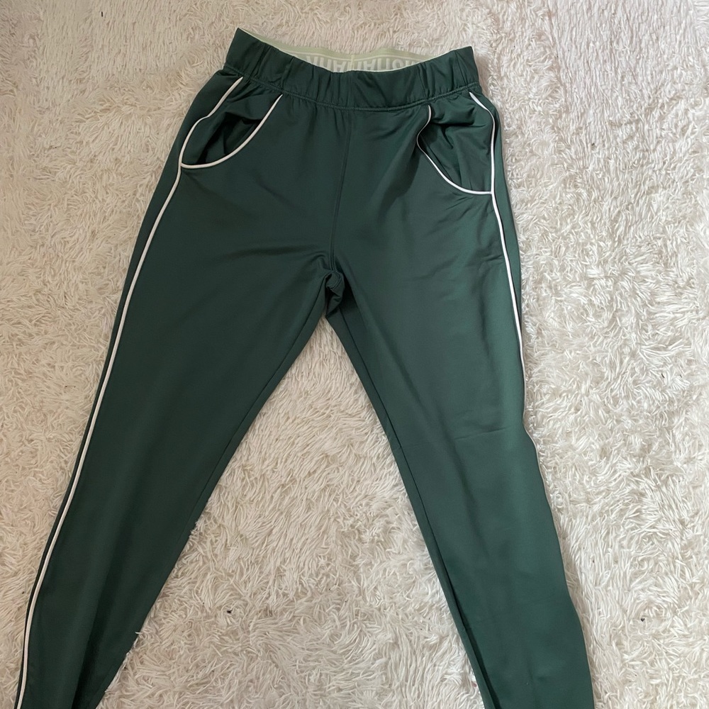 MEDIUM GREEN GYMSHARK JOGGERS